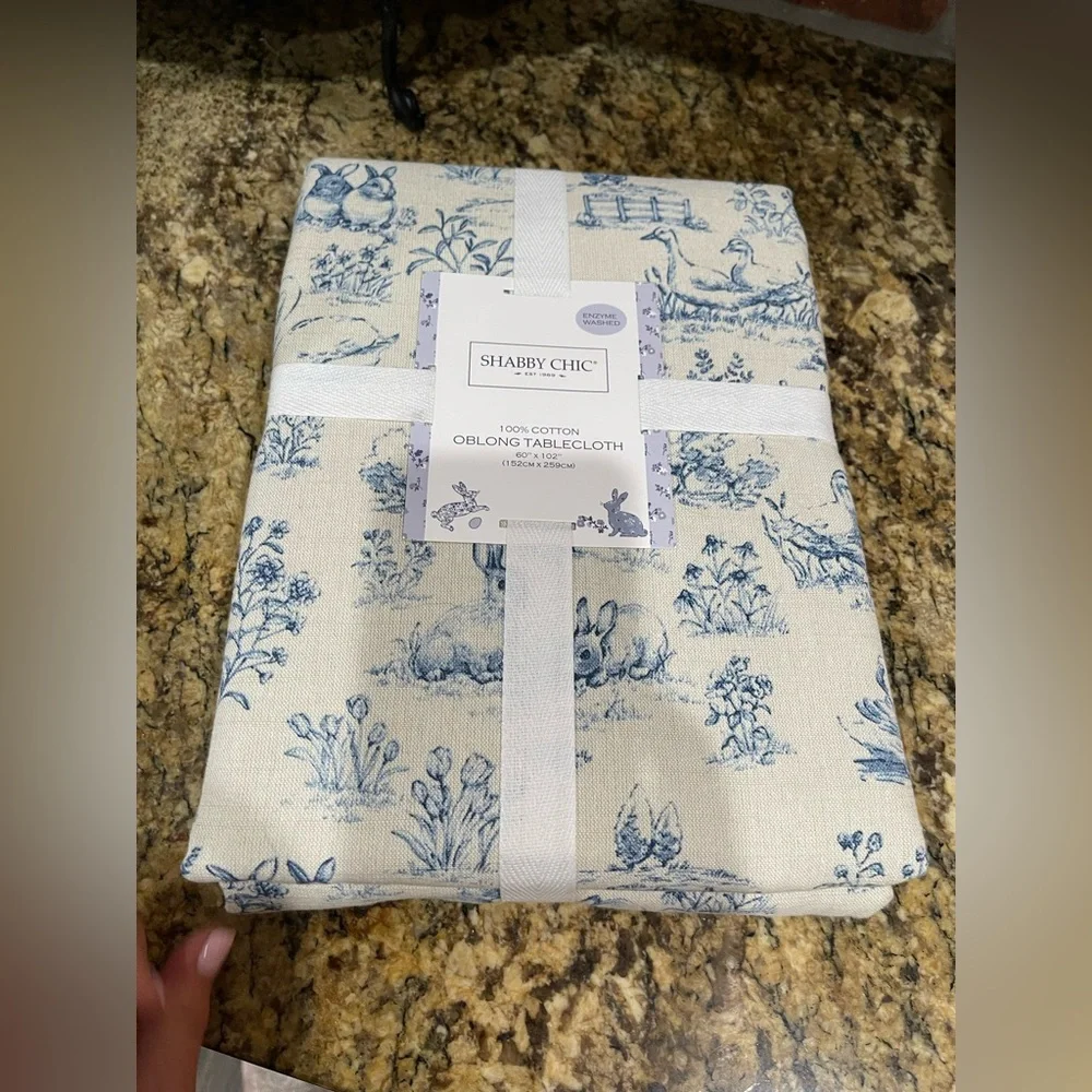 Shabby Chic Blue and Cream Rabbit Toile Oblong tablecloth 60”x102” New!